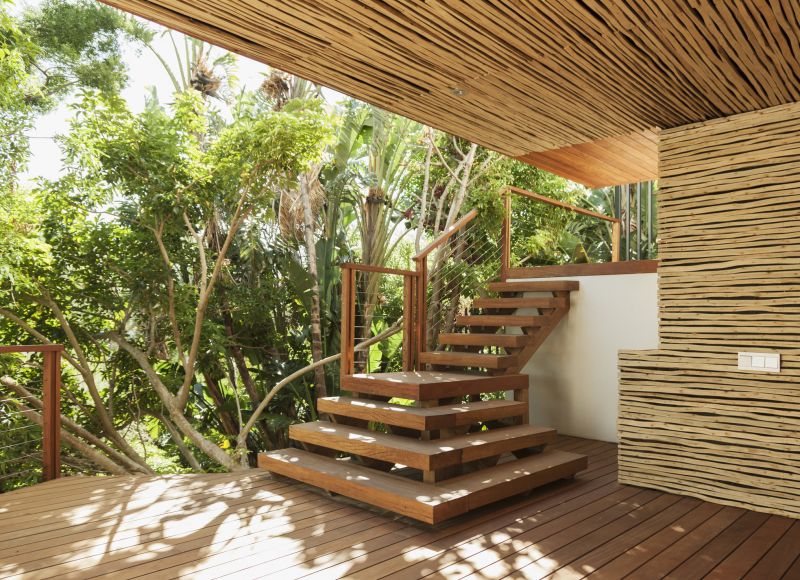 Outdoor Railing Replacement